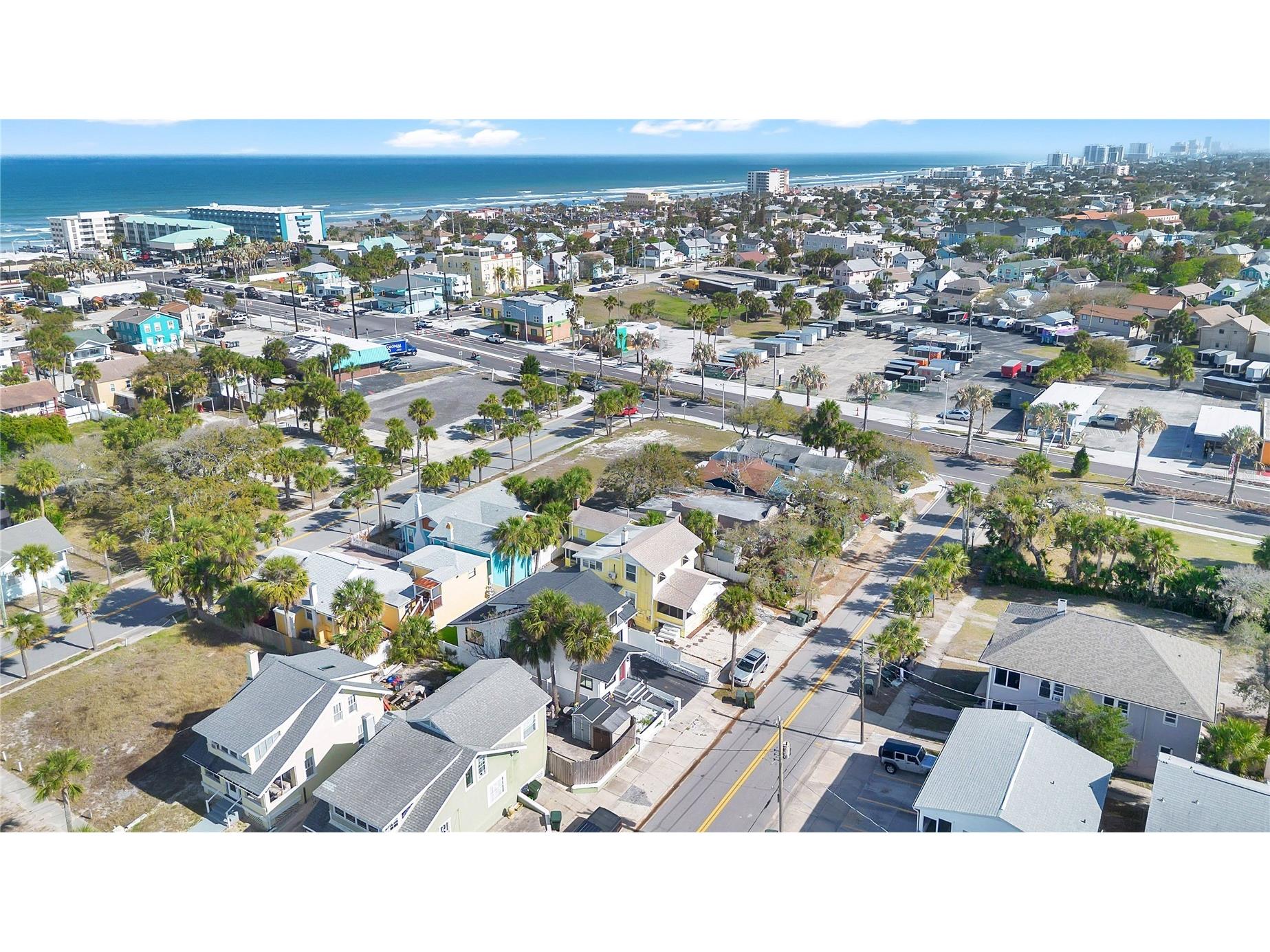 207 S Oleander Avenue Daytona Beach FL 32118 O6390681 image2