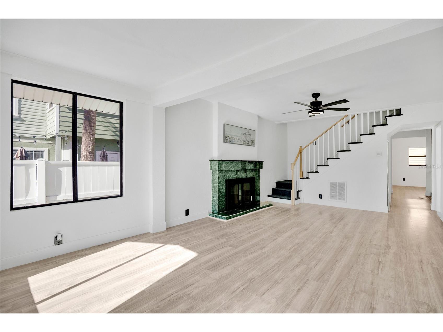 207 S Oleander Avenue Daytona Beach FL 32118 O6390681 image7