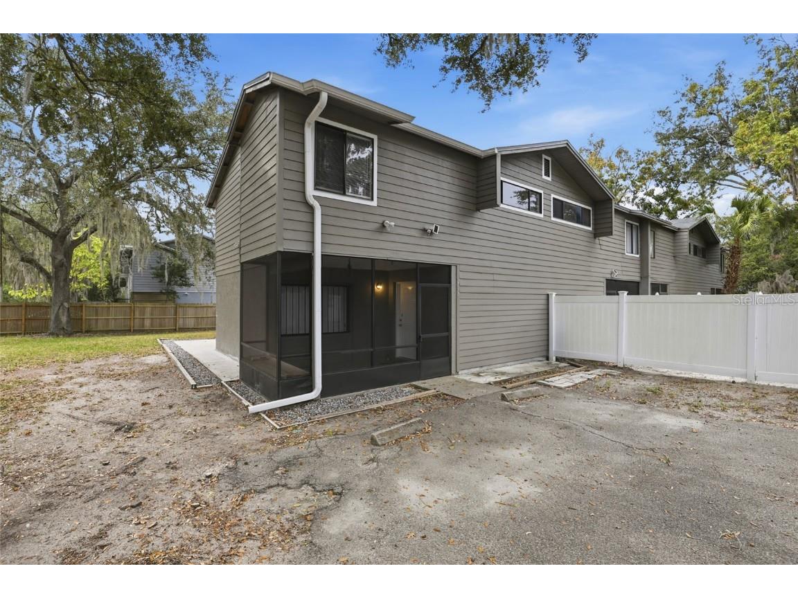 207 SW 6th Avenue Gainesville FL 32601 TB8453397 image1