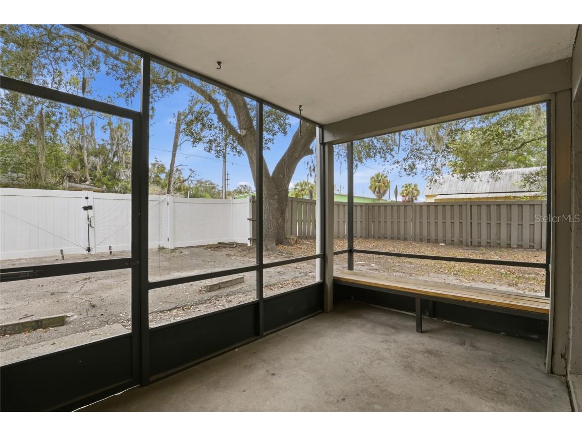 207 SW 6th Avenue Gainesville FL 32601 TB8453397 image3