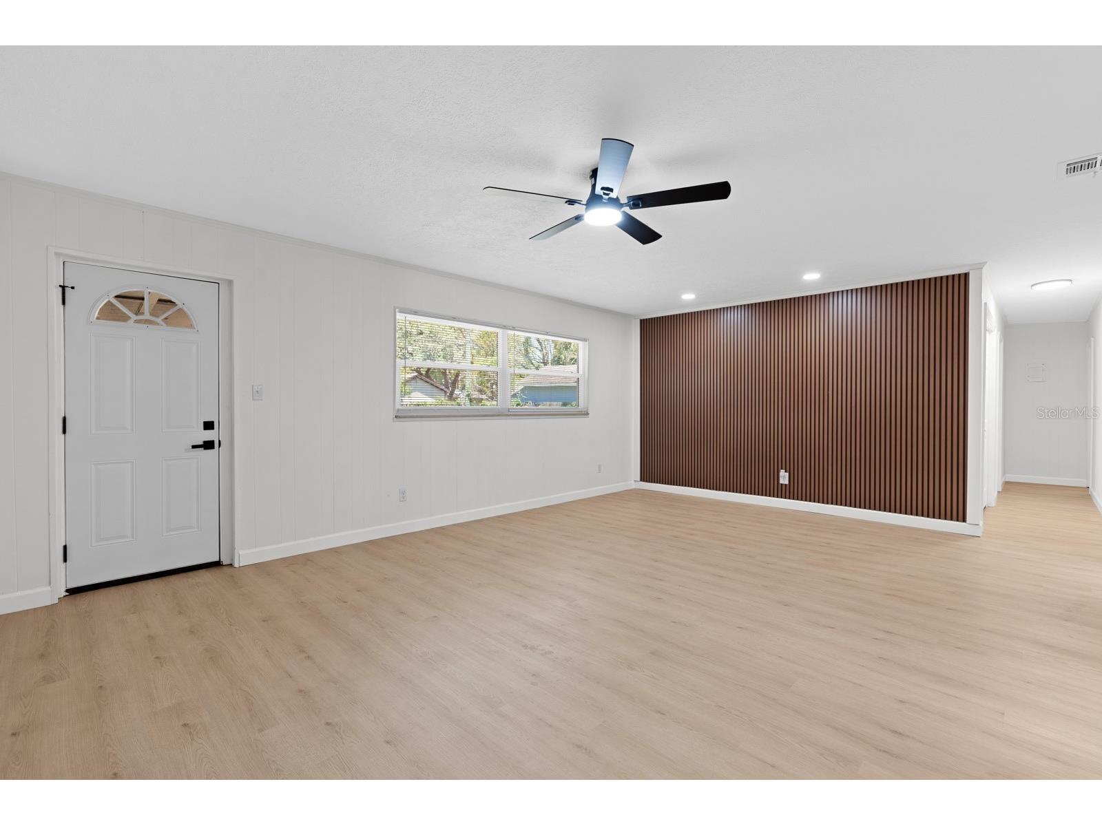 207 W Bougainvillea Avenue Tampa FL 33612 TB8503003 image15