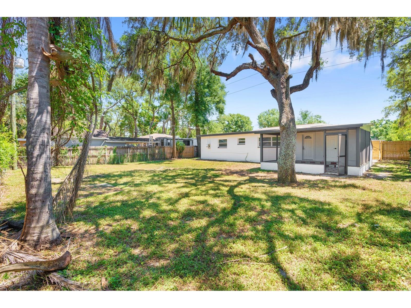 207 W Bougainvillea Avenue Tampa FL 33612 TB8503003 image22