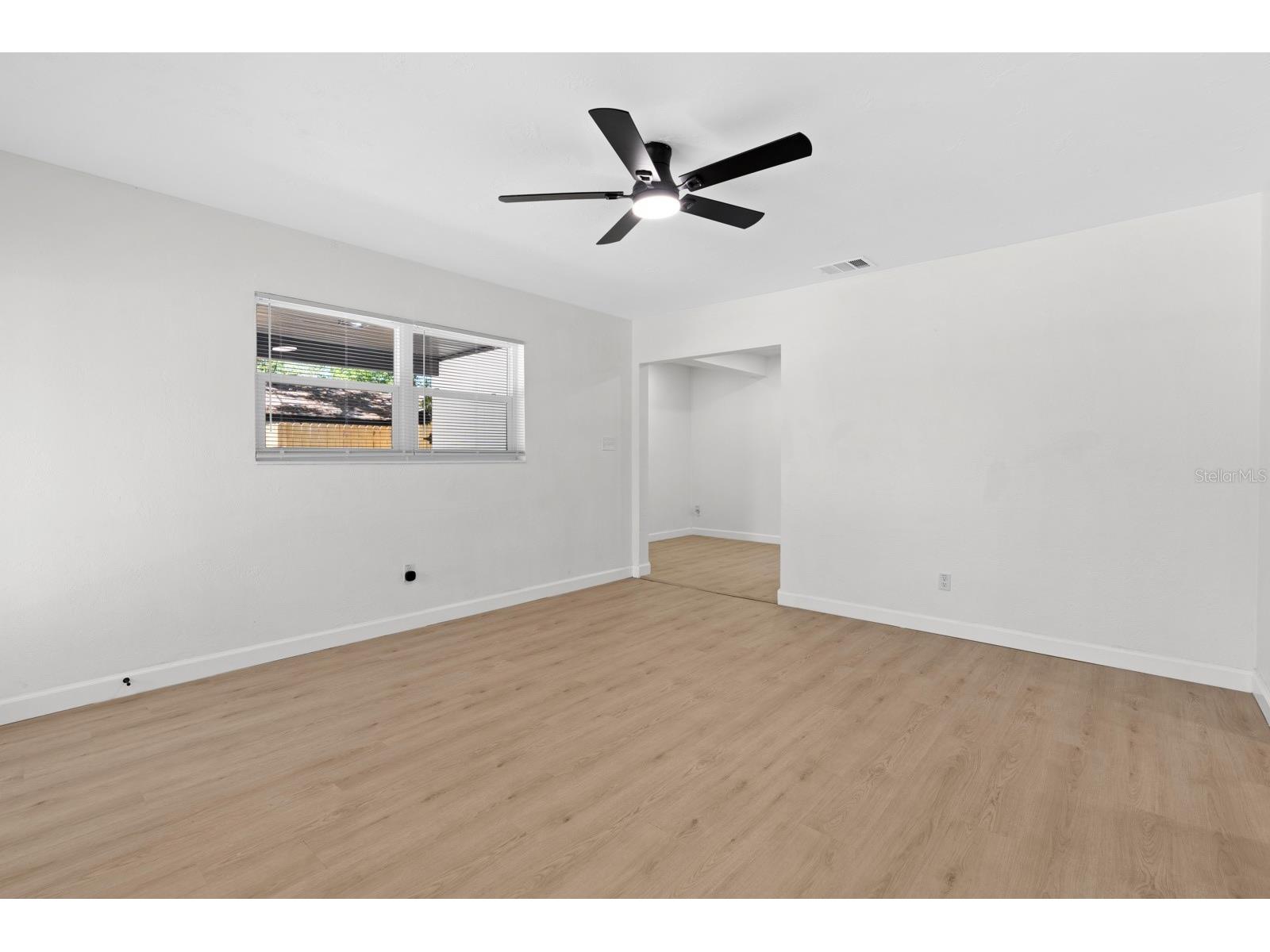 207 W Bougainvillea Avenue Tampa FL 33612 TB8503003 image3