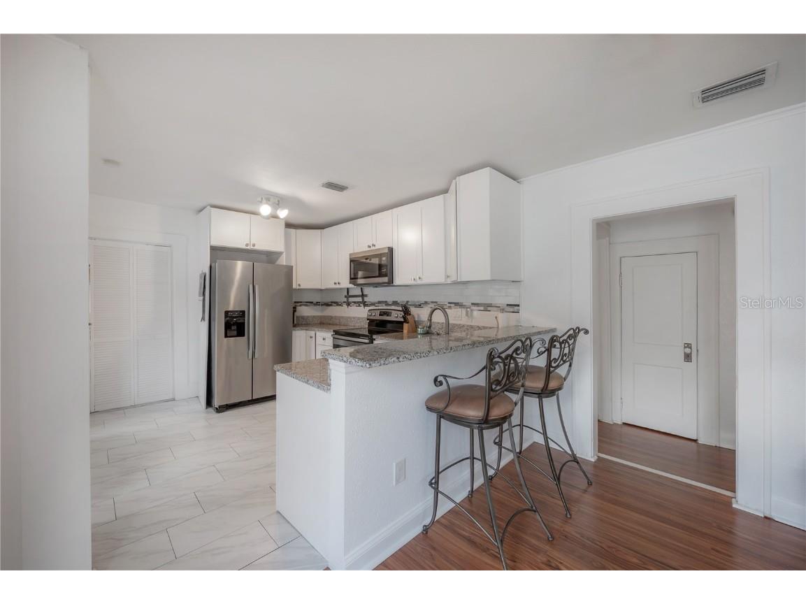 207 W Hiawatha Street Tampa FL 33604 TB8422109 image8