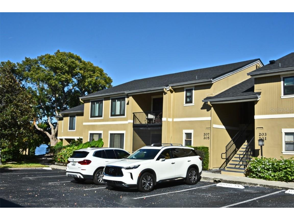 207 W Lake Faith Drive #226 Maitland FL 32751 O6154425 image1