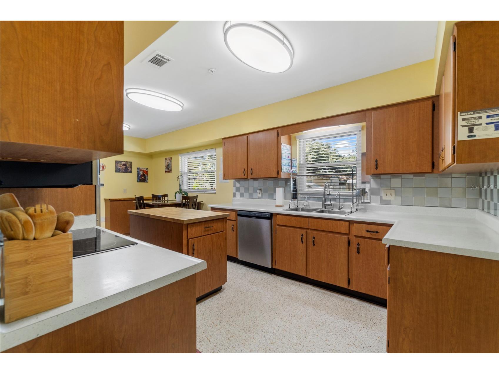 207 W Wheeler Road Seffner FL 33584 OM727344 image11