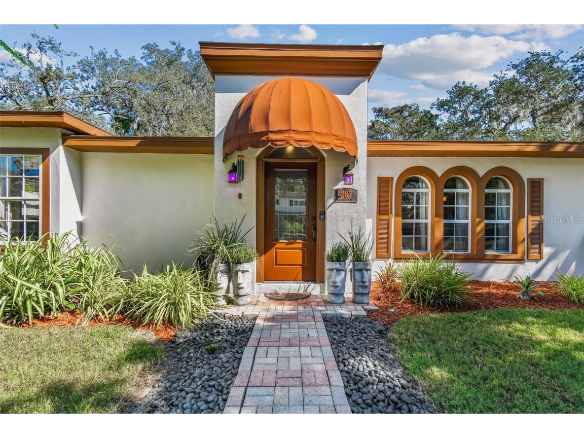 207 Willowick Avenue Temple Terrace FL 33617 TB8439408 image2