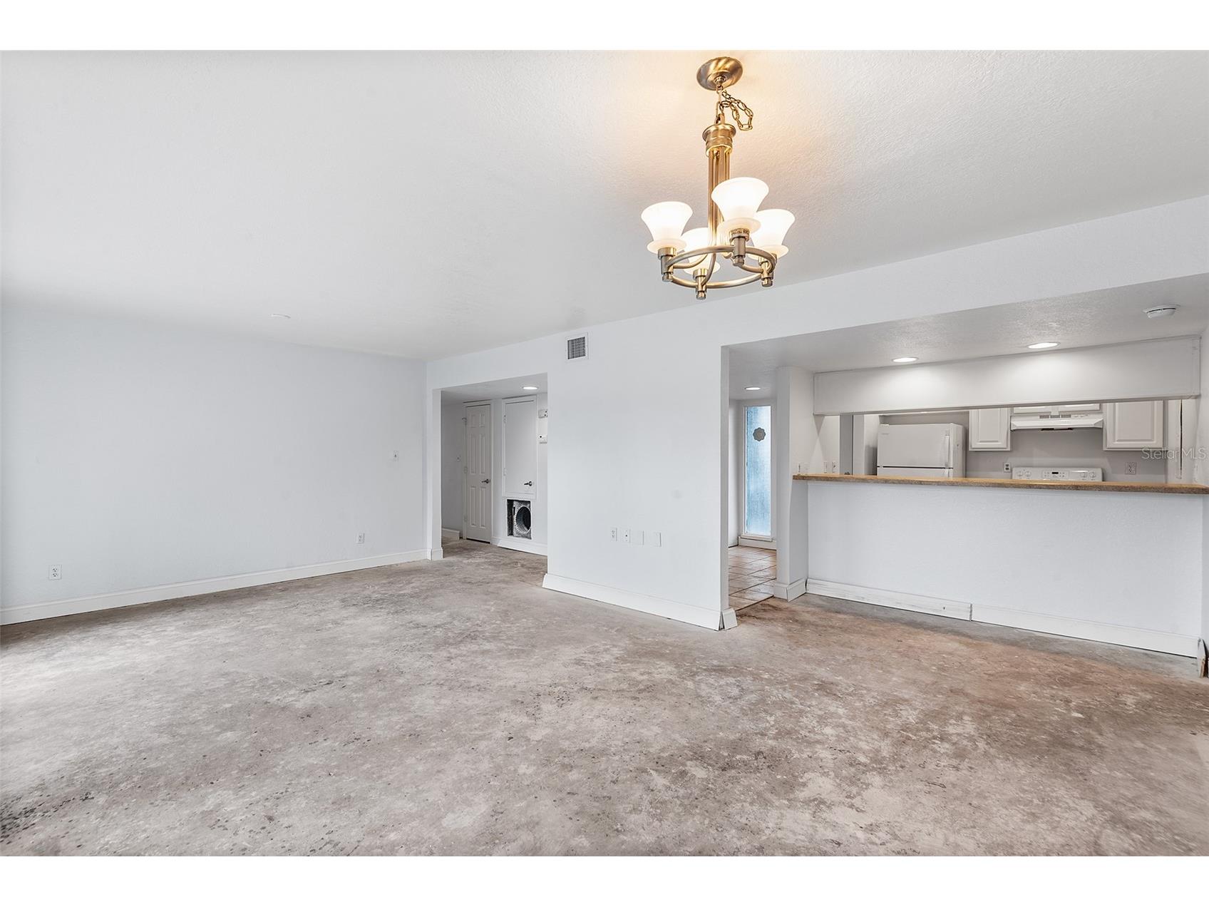 2070/2071 Corner Lake Drive #AB Haines City FL 33844 P4938021 image12