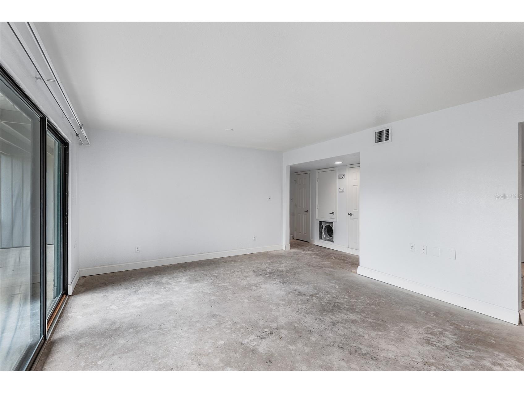 2070/2071 Corner Lake Drive #AB Haines City FL 33844 P4938021 image13