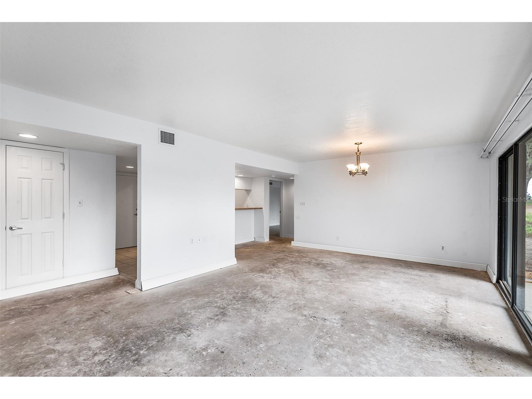 2070/2071 Corner Lake Drive #AB Haines City FL 33844 P4938021 image14