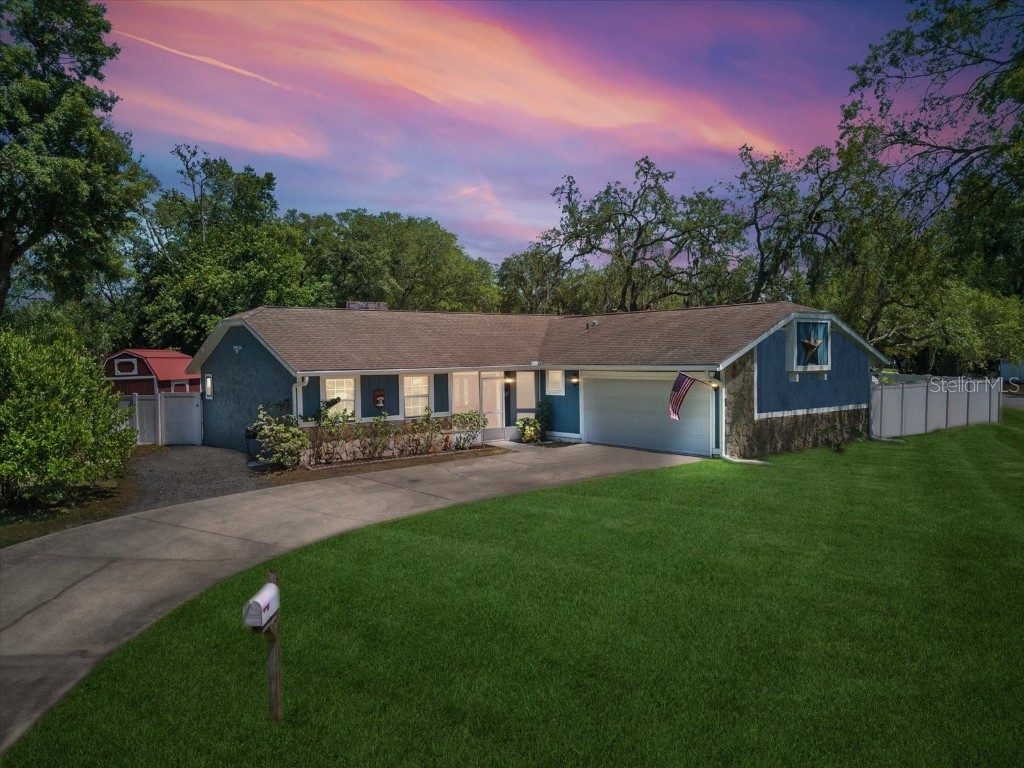 2070 Coachman Road Spring Hill FL 34608 W7854621 image1