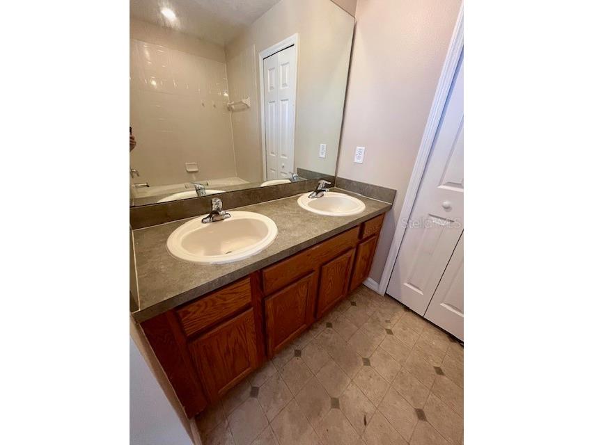 2070 Cypress Bay Boulevard Kissimmee FL 34743 S5135943 image24