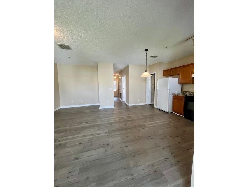 2070 Cypress Bay Boulevard Kissimmee FL 34743 S5135943 image3