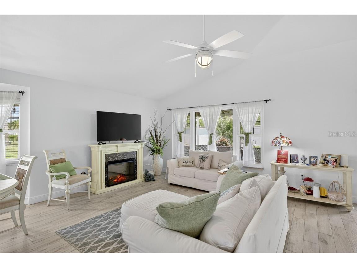 2070 King Tarpon Drive Punta Gorda FL 33955 C7515794 image15