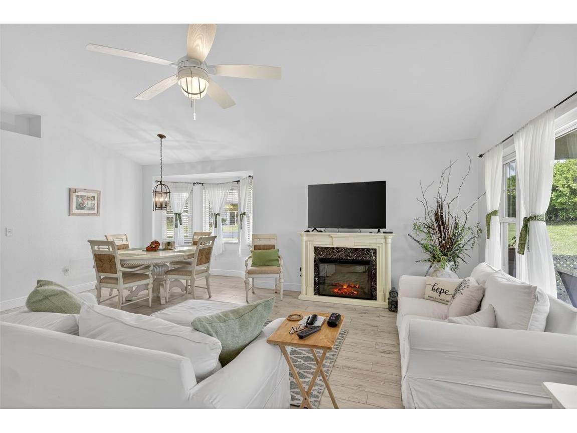 2070 King Tarpon Drive Punta Gorda FL 33955 C7515794 image16