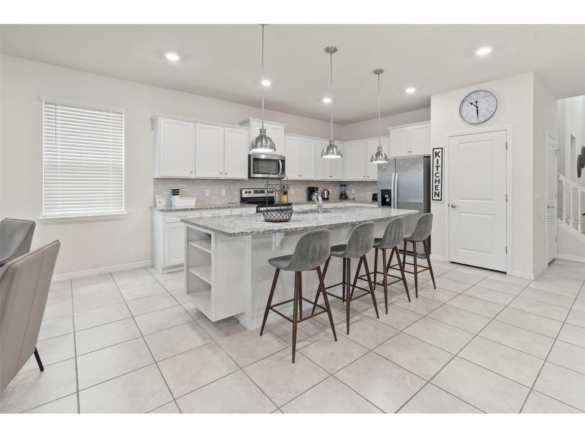 2070 Lelani Circle Davenport FL 33897 O6337999 image3
