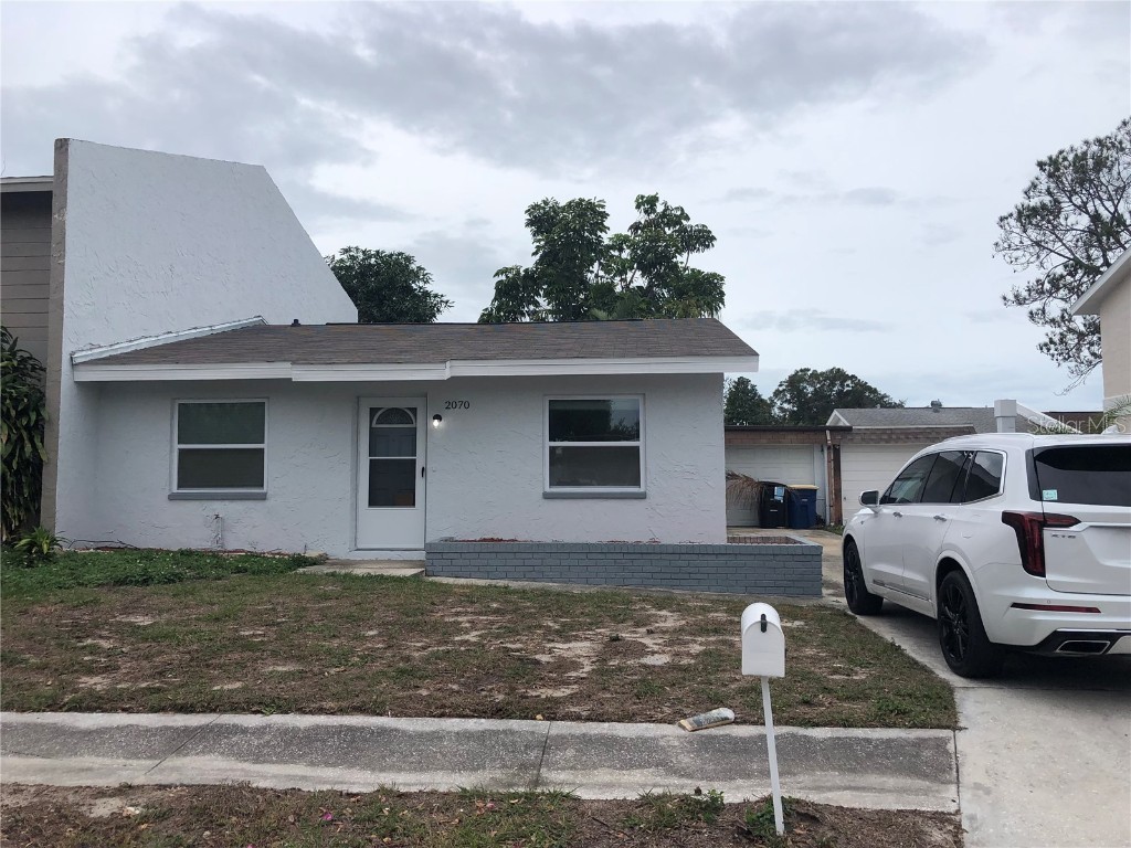 2070 Loma Linda Way N Clearwater FL 33763 U8225977 image1