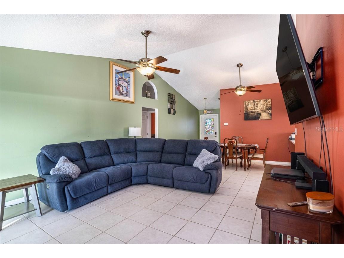 2070 Sarah Louise Drive Brandon FL 33510 TB8440819 image6