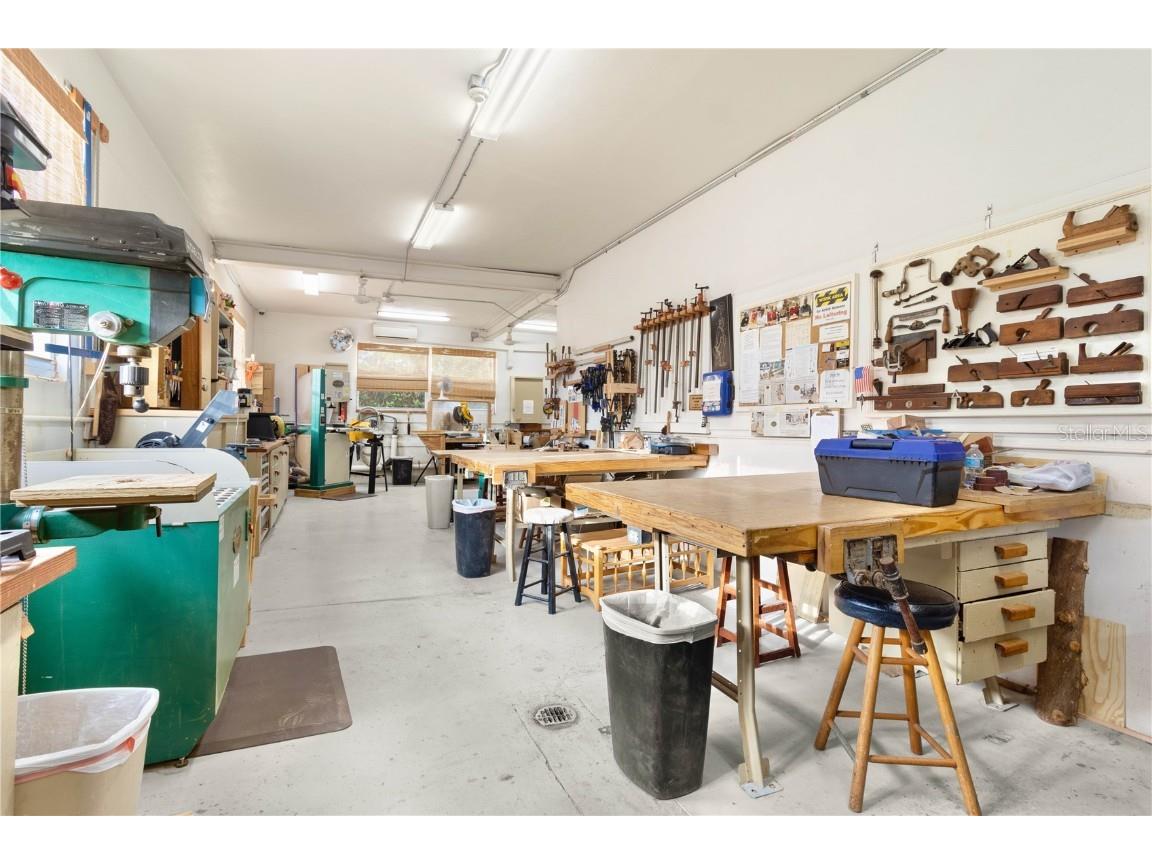 2070 World Parkway Boulevard #36 Clearwater FL 33763 TB8397831 image42