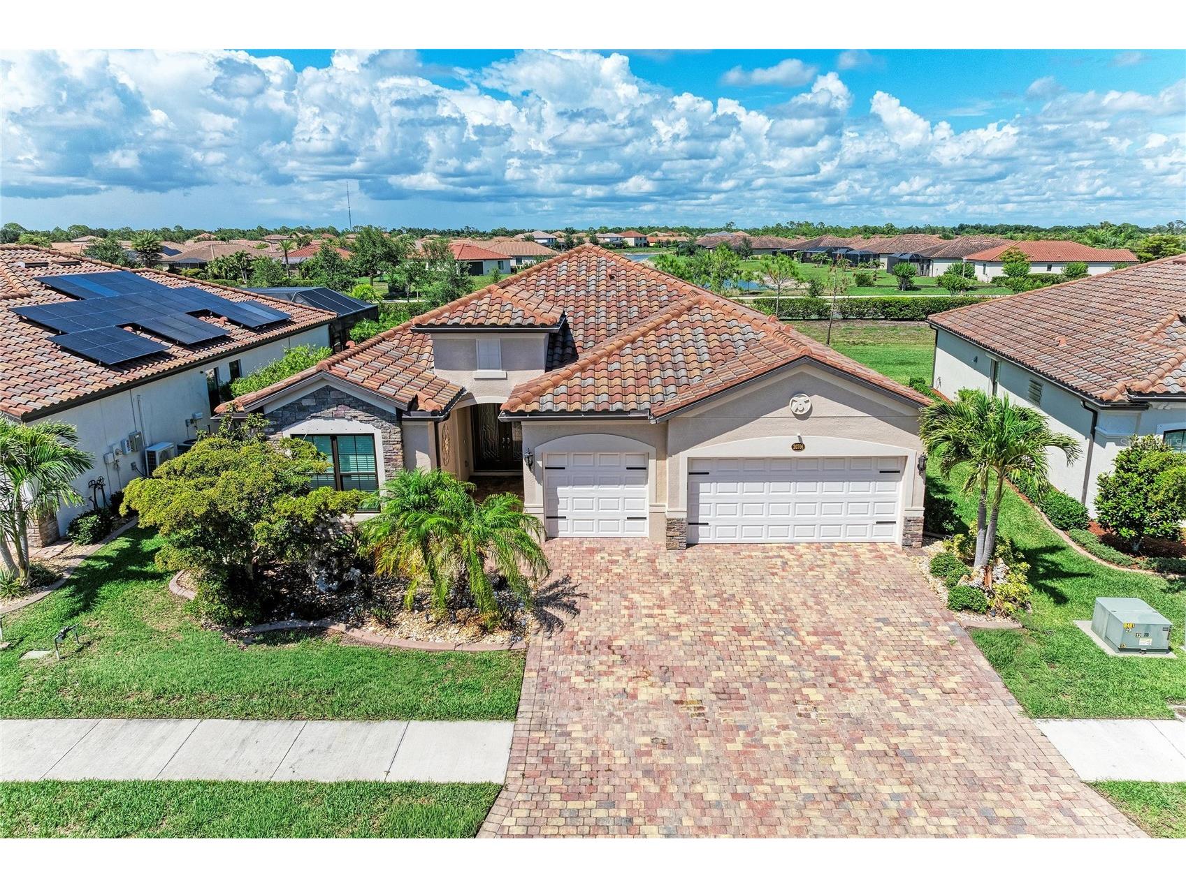 20706 Benissimo Drive Venice FL 34293 N6144535 image1