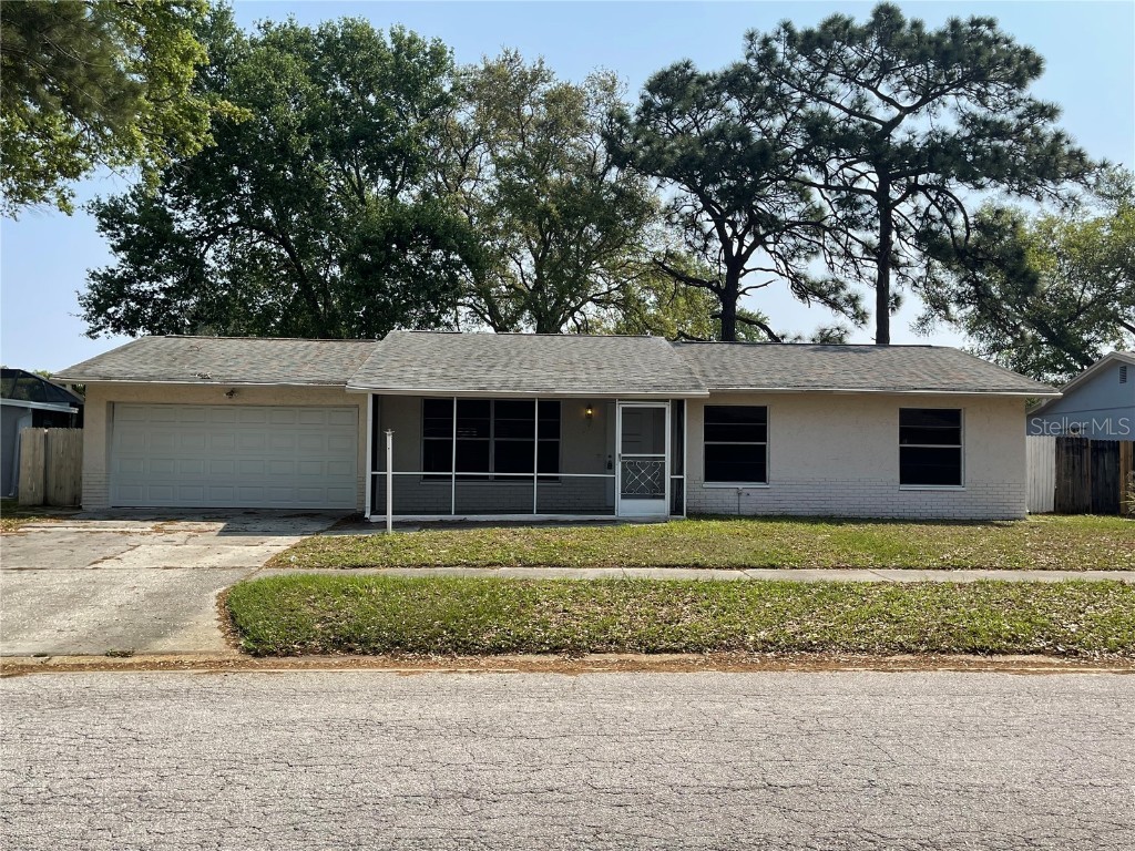 2071 59th Street N Clearwater FL 33760 U8193414 image1