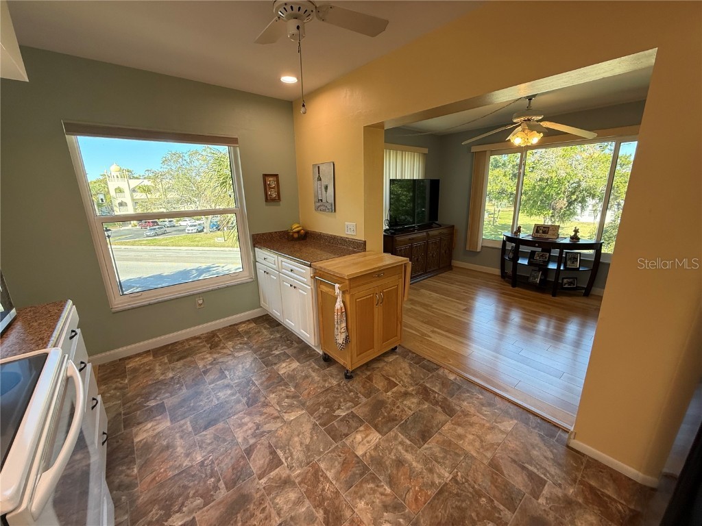 2071 Australia Way W #41 Clearwater FL 33763 TB8456822 image10