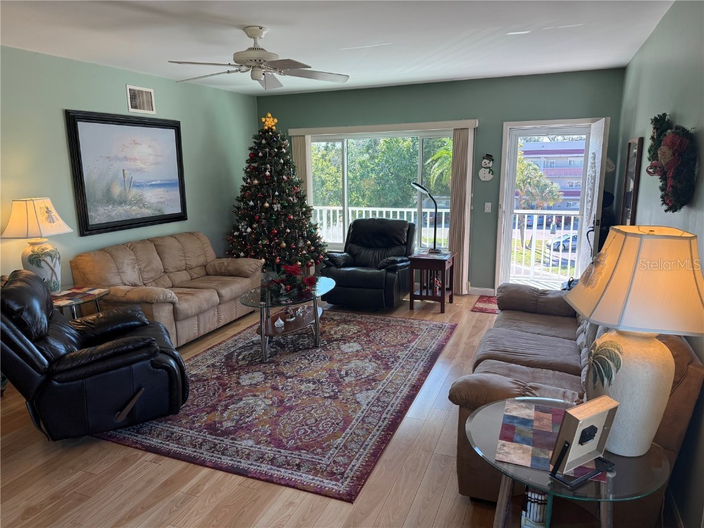 2071 Australia Way W #41 Clearwater FL 33763 TB8456822 image5