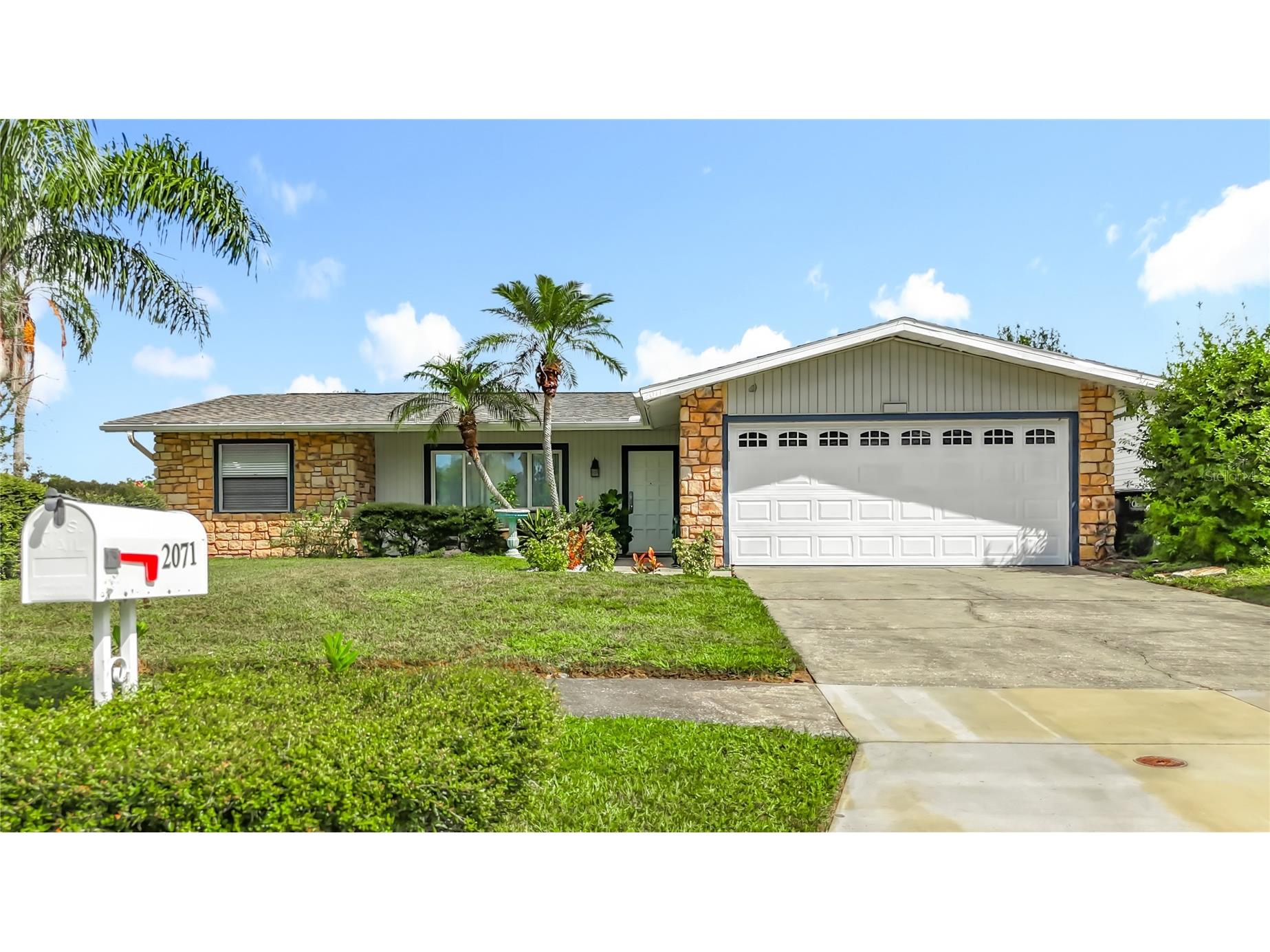 2071 Butternut Circle E Clearwater FL 33763 TB8486461 image1