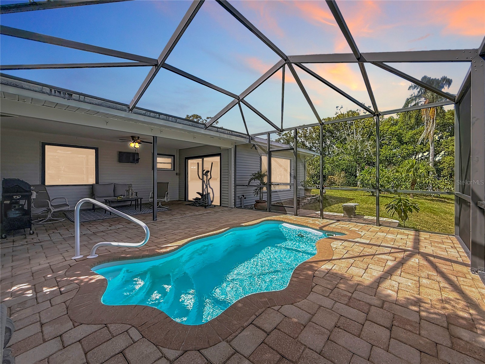 2071 Butternut Circle E Clearwater FL 33763 TB8486461 image4