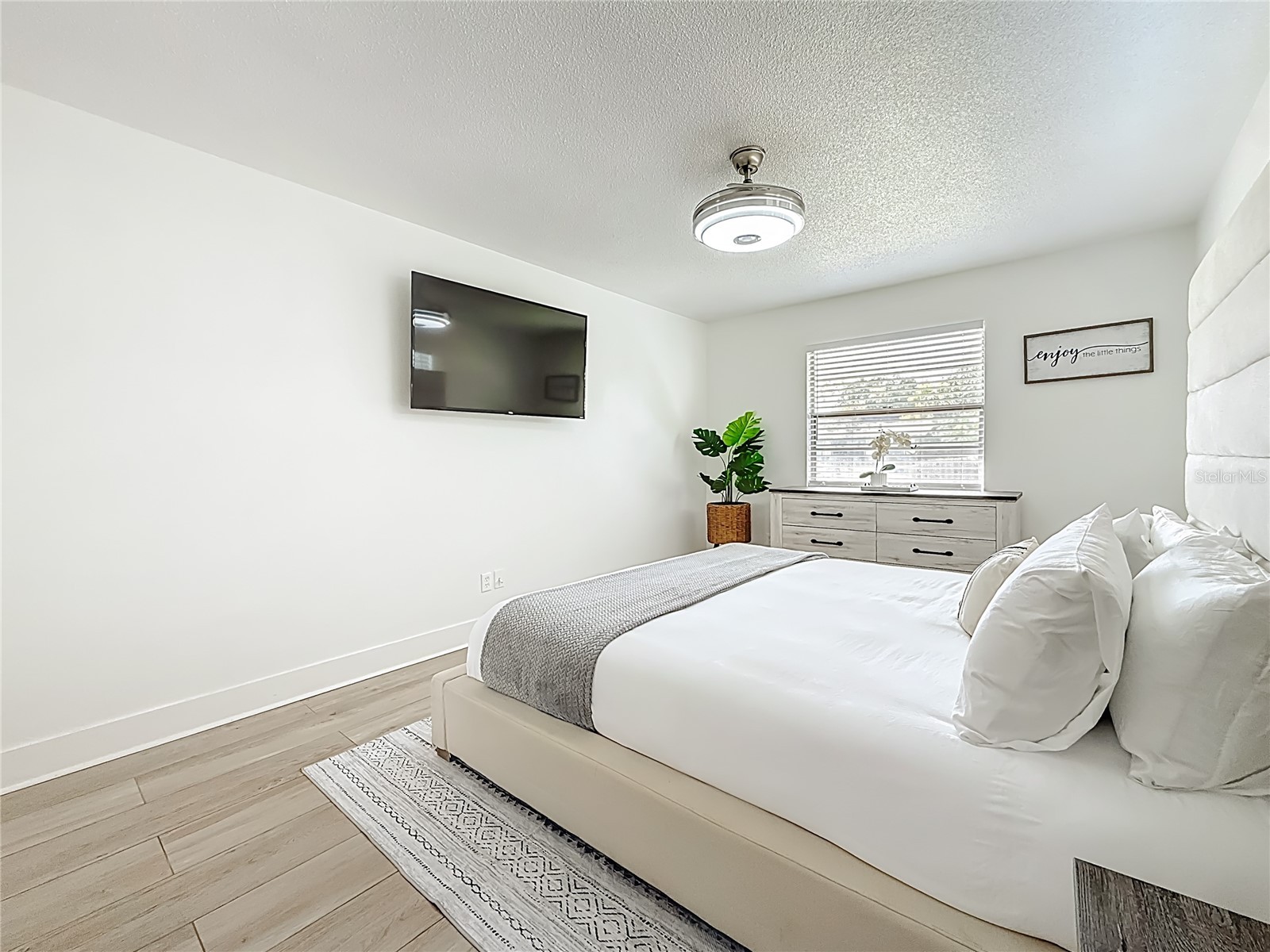 2071 Butternut Circle E Clearwater FL 33763 TB8486461 image41