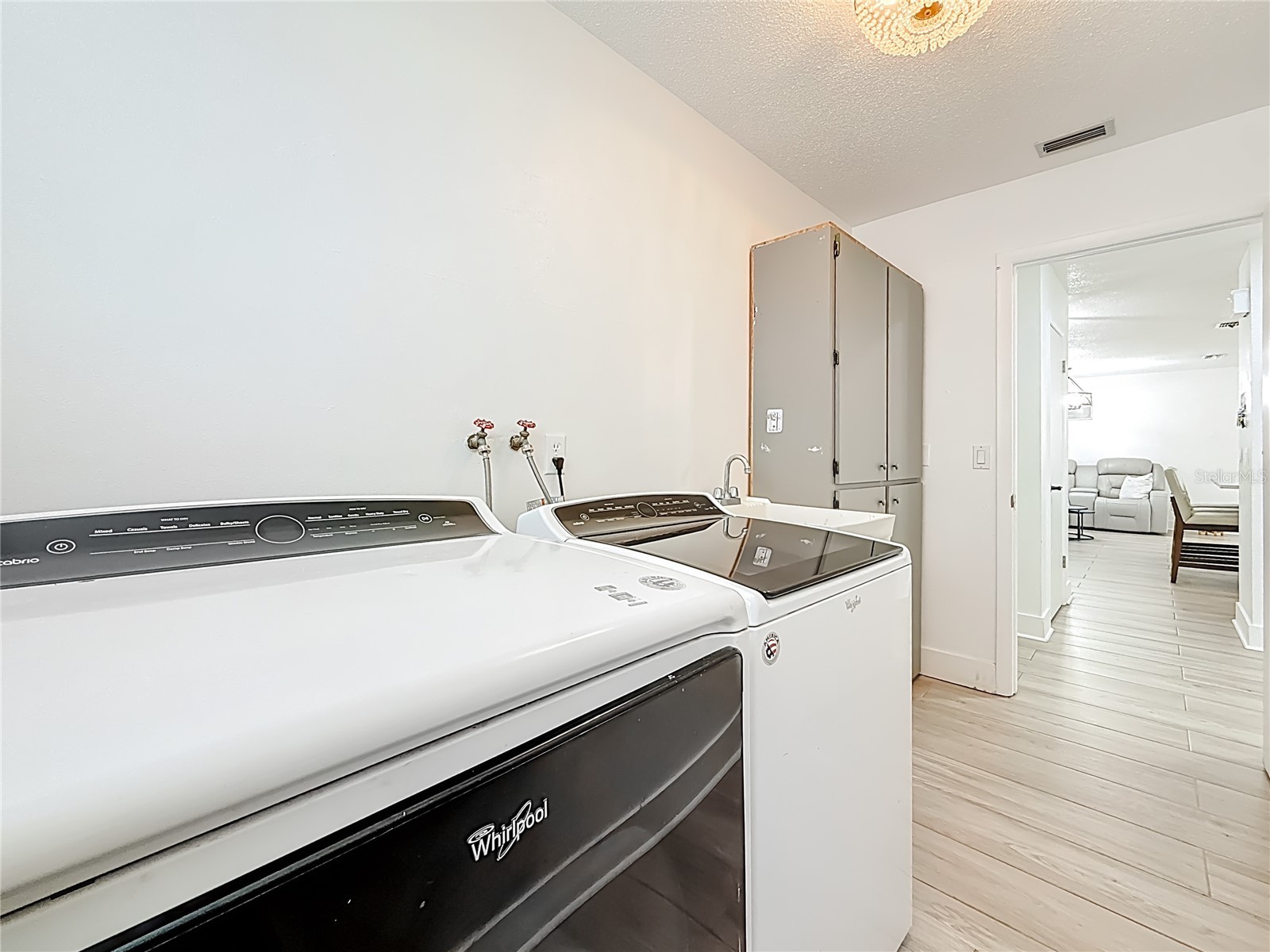 2071 Butternut Circle E Clearwater FL 33763 TB8486461 image51