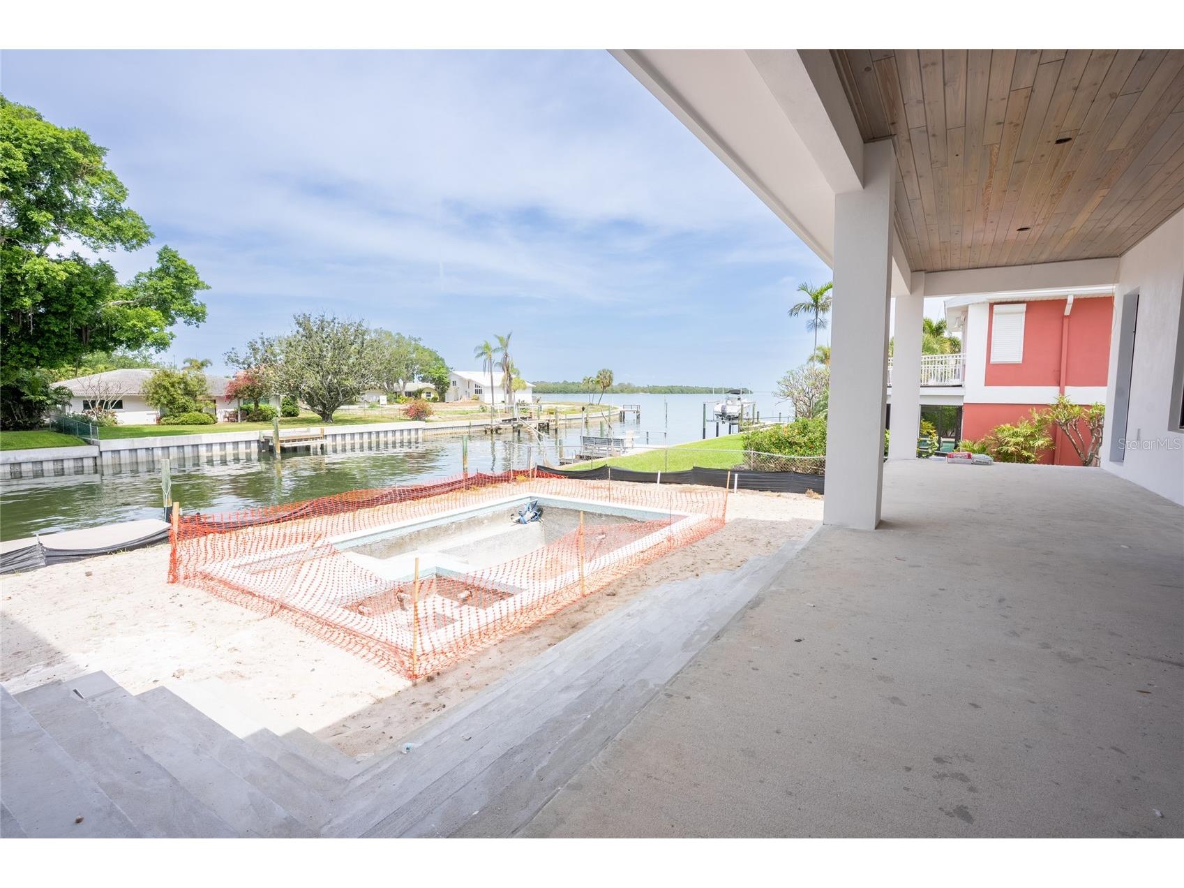 2071 Illinois Avenue NE Saint Petersburg FL 33703 TB8494822 image6