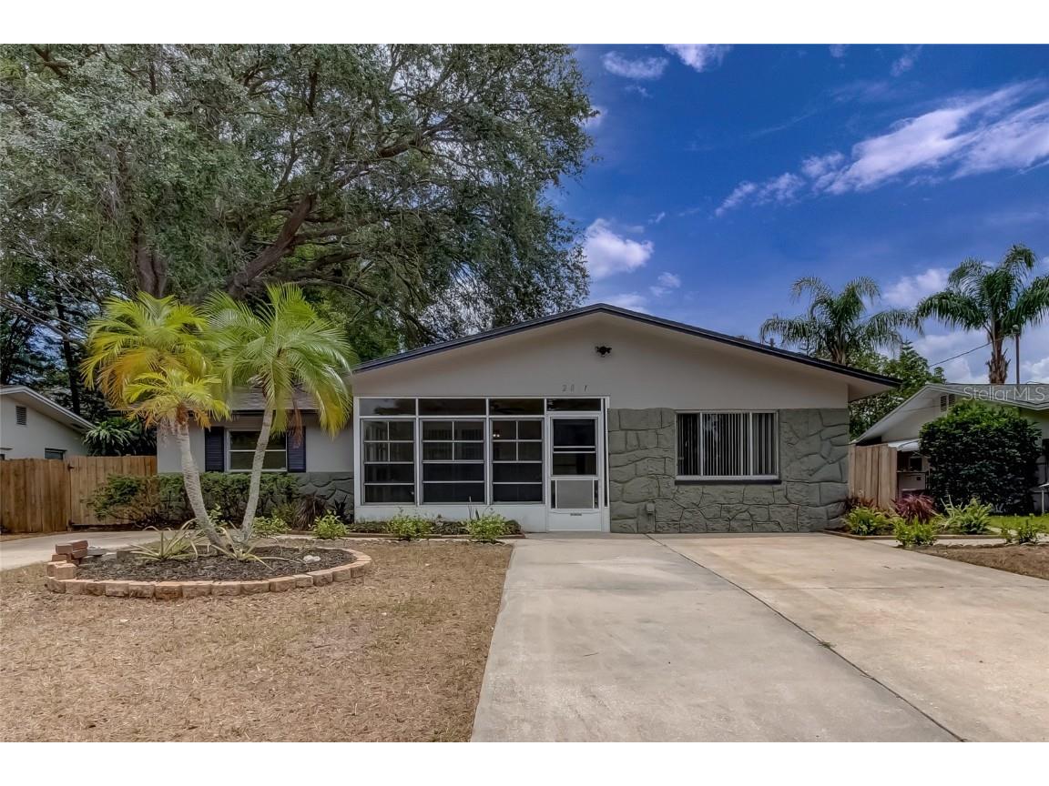 2071 Pinehurst Drive Clearwater FL 33763 U8201306 image1