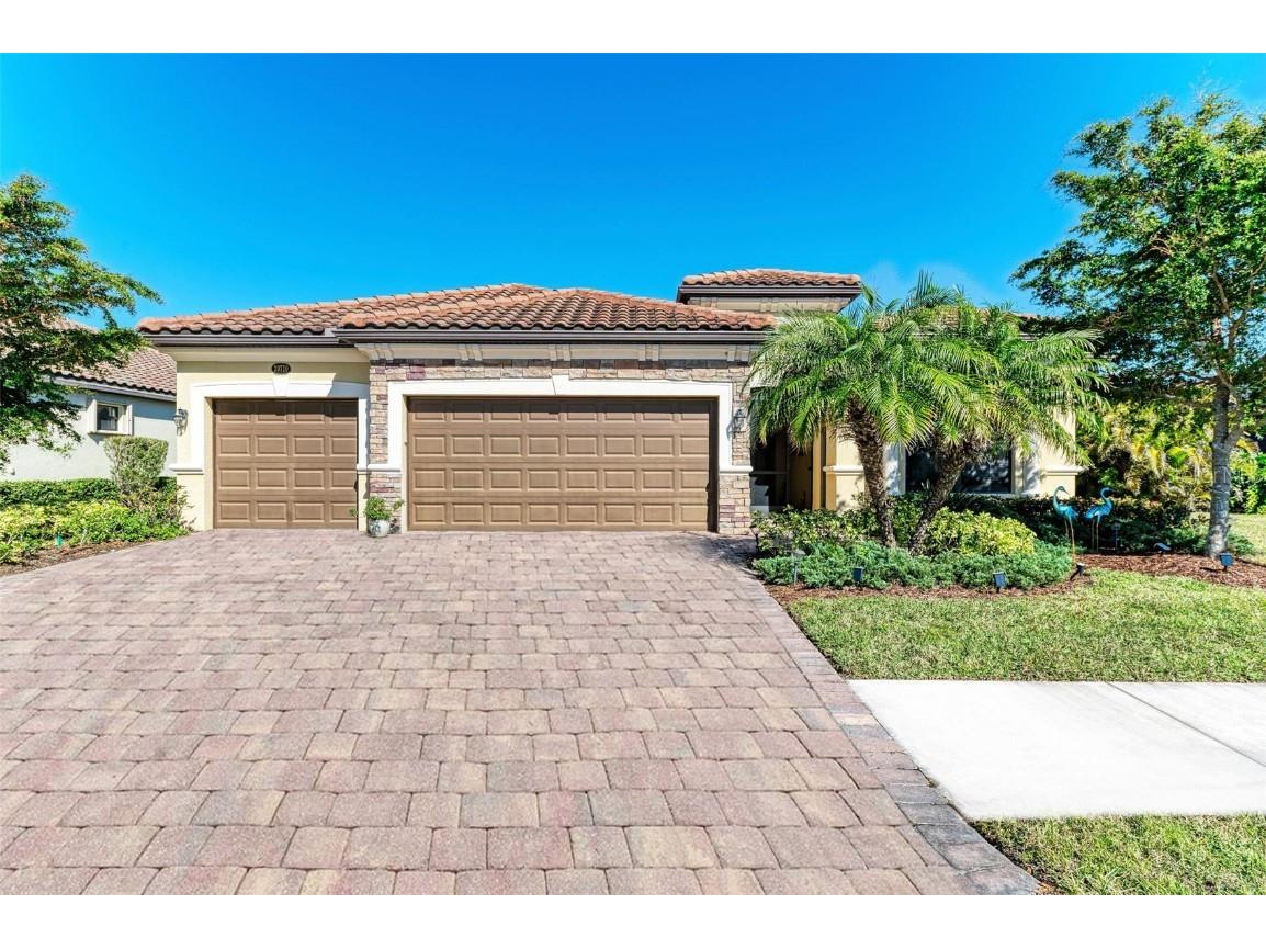 20710 Saluti Pl Venice FL 34293 - GRAN PARADISO A4666562 image4