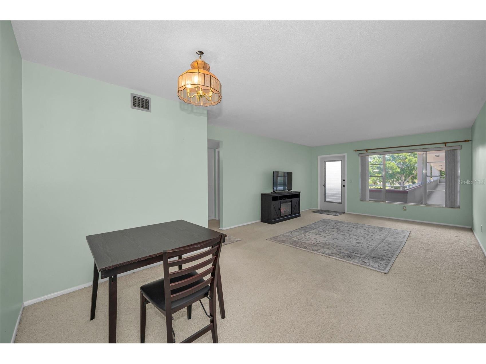 2072 Australia Way W #32 Clearwater FL 33763 TB8514076 image14