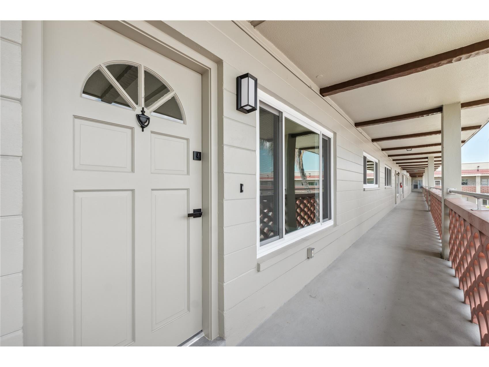 2072 Australia Way W #42 Clearwater FL 33763 TB8503415 image2