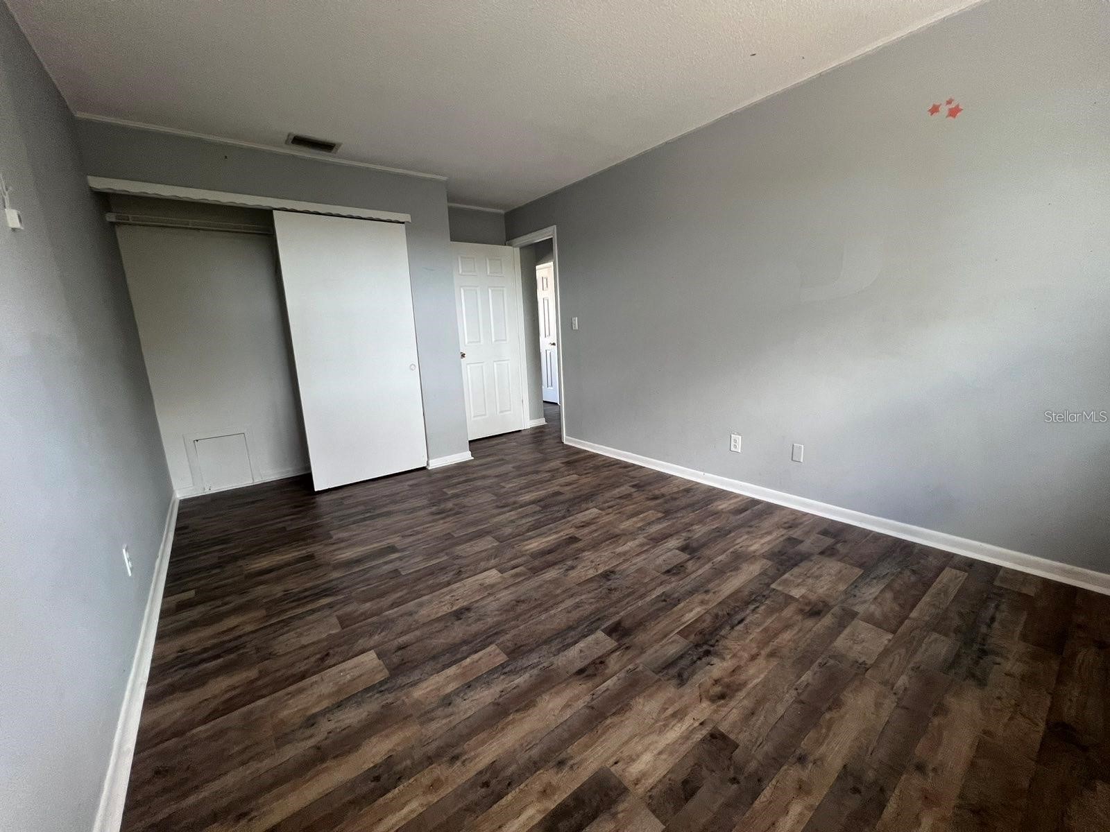 2072 Los Lomas Drive Clearwater FL 33763 TB8492621 image11