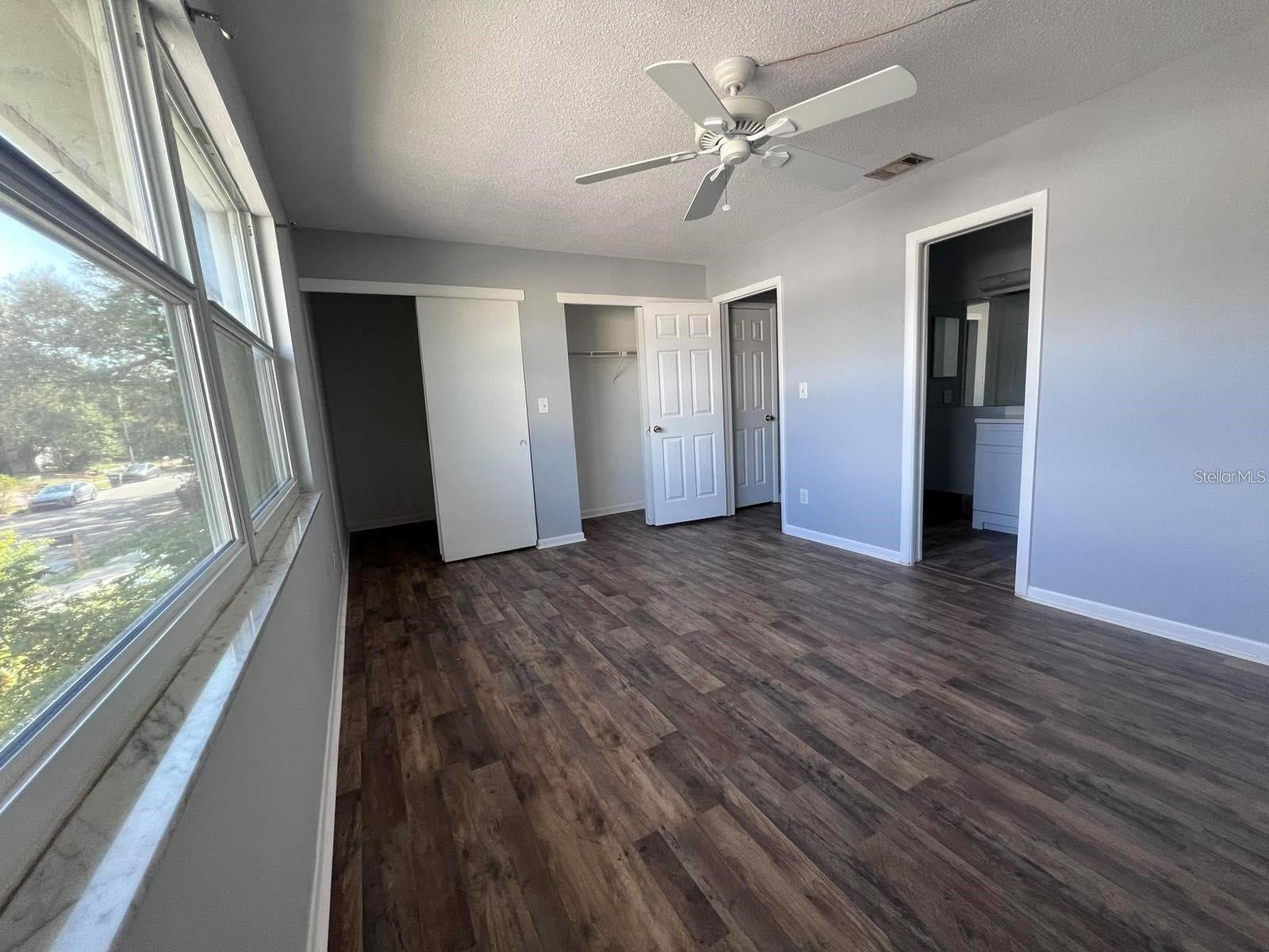 2072 Los Lomas Drive Clearwater FL 33763 TB8492621 image9