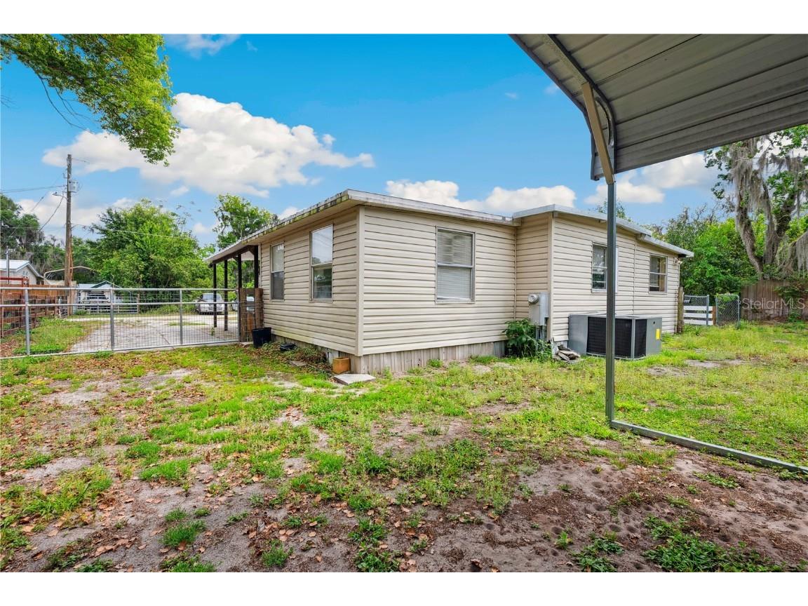 2072 NW 10th Terrace Lake Panasoffkee FL 33538 G5095396 image12