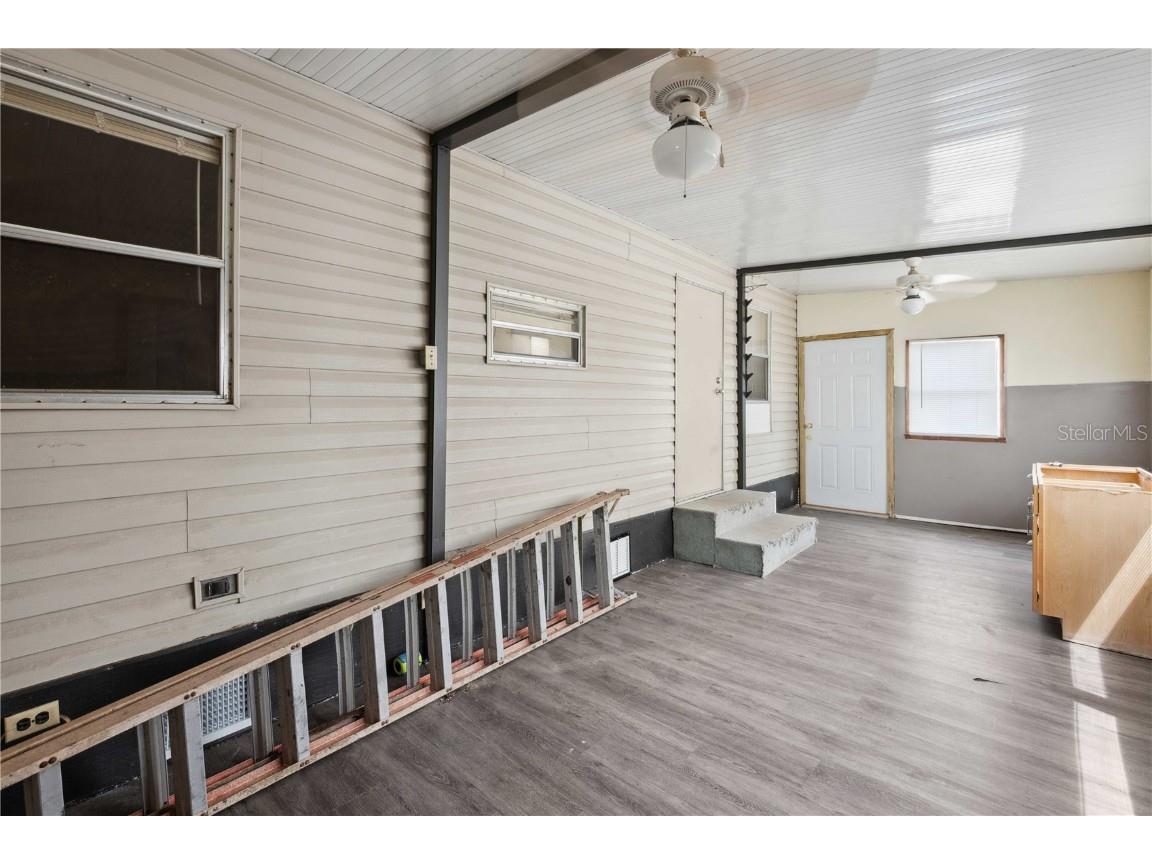 2072 NW 10th Terrace Lake Panasoffkee FL 33538 G5095396 image6