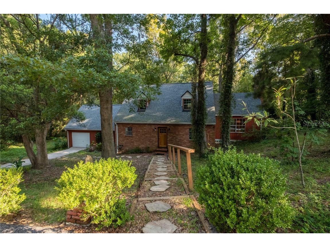 2072 NW 14th Avenue Gainesville FL 32605 - HOGTOWN CREEK GC515795 image1