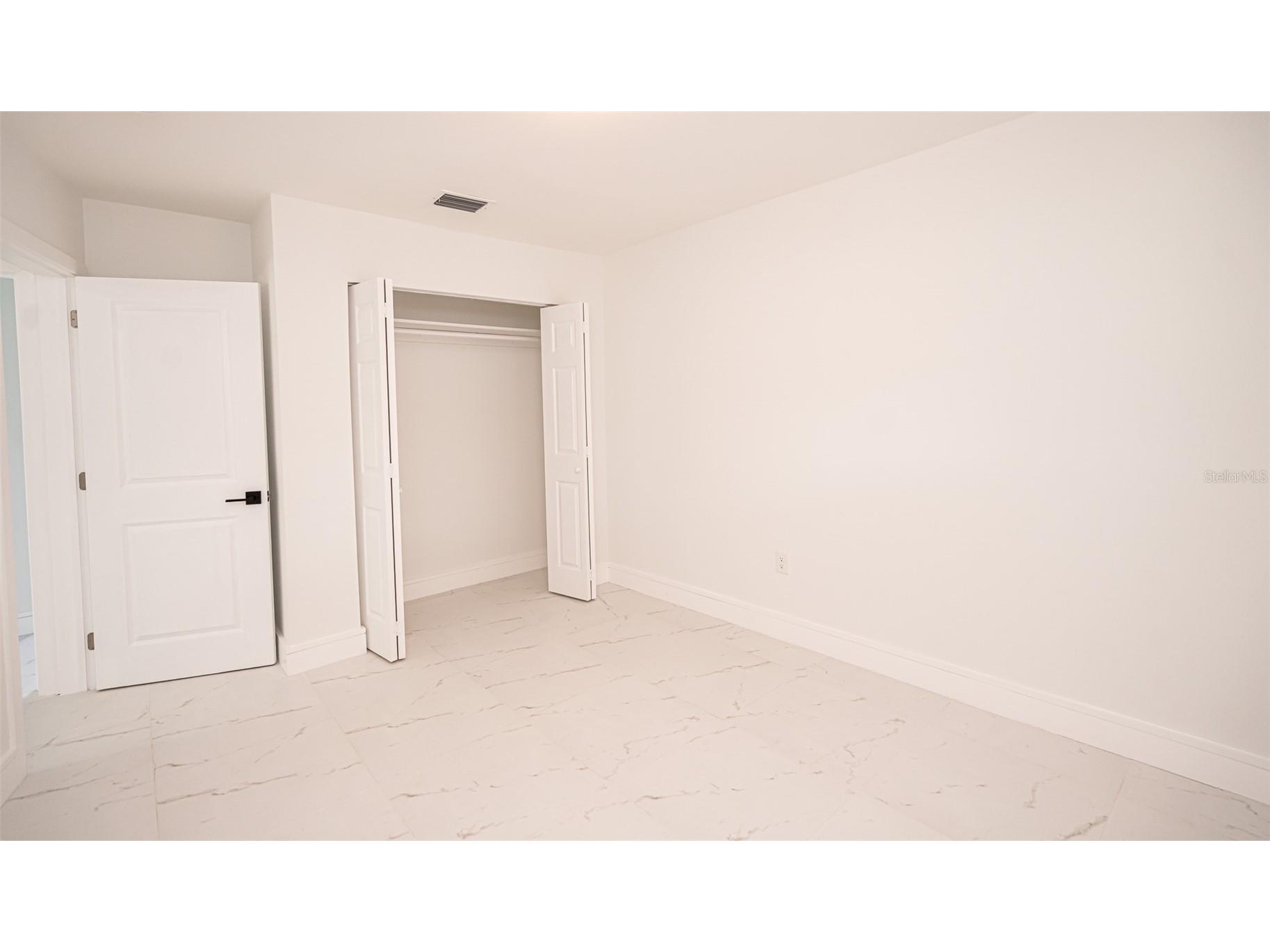 20720 NW 34 Avenue Miami Gardens FL 33056 TB8513778 image14