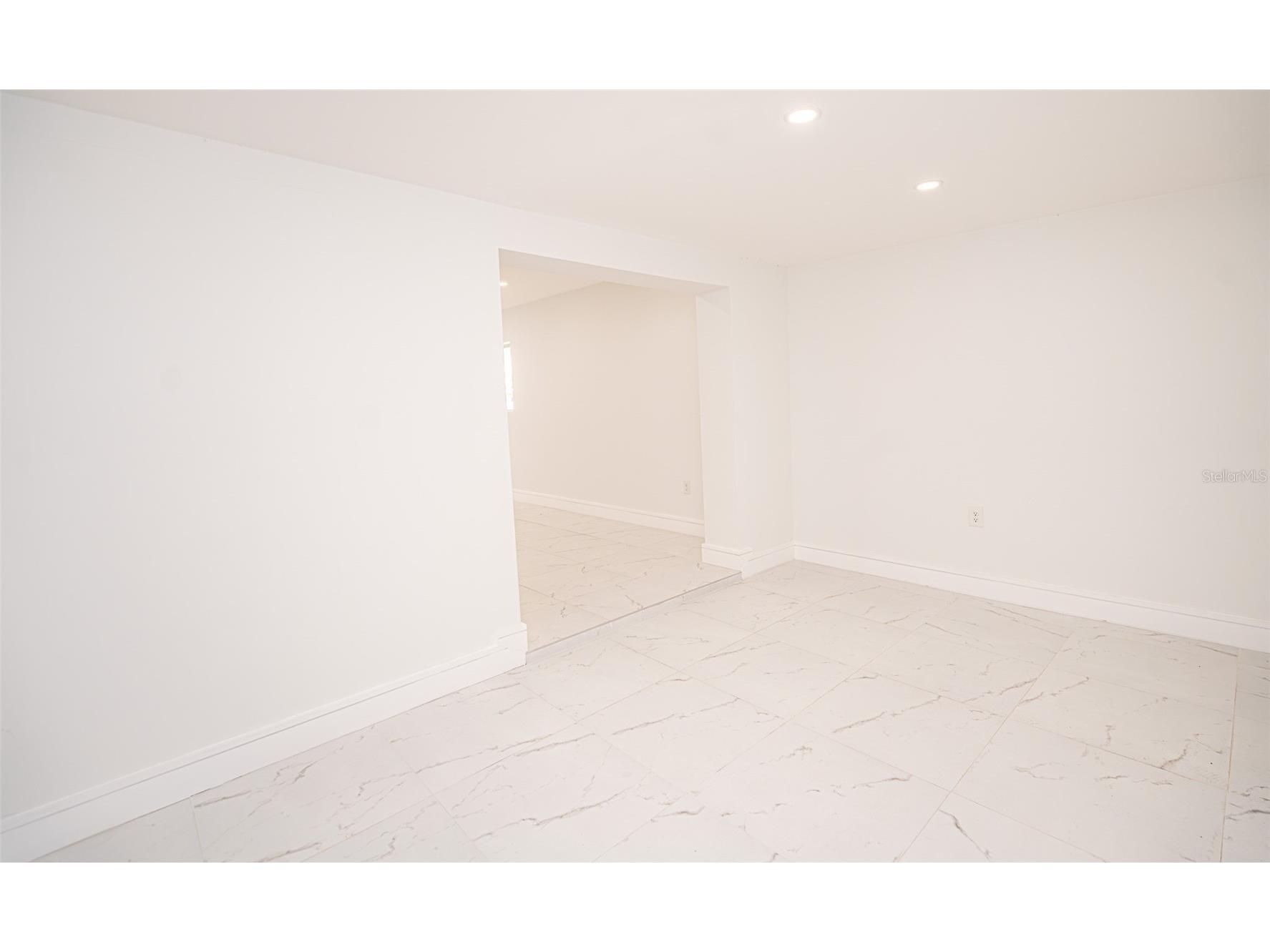 20720 NW 34 Avenue Miami Gardens FL 33056 TB8513778 image19