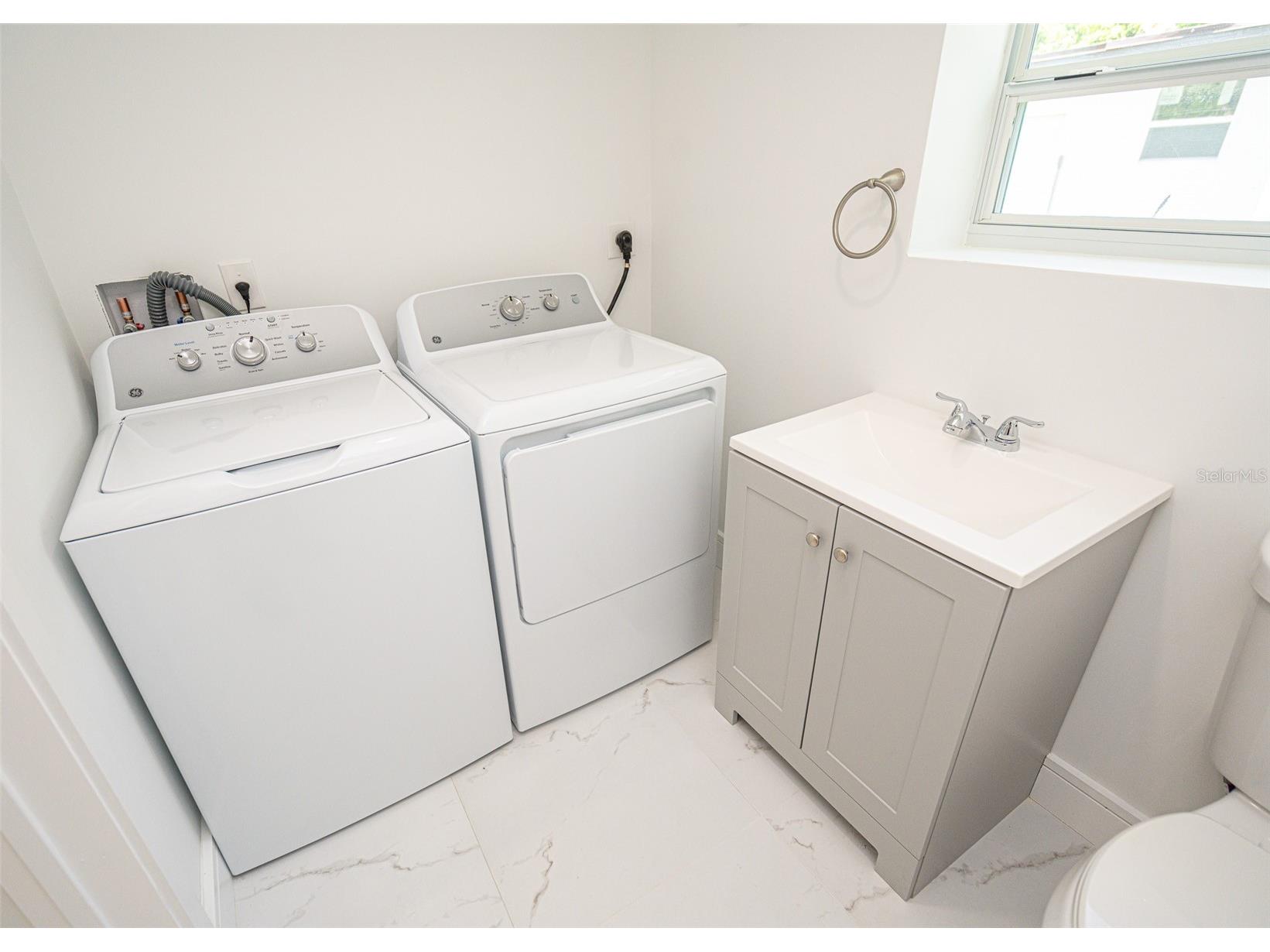 20720 NW 34 Avenue Miami Gardens FL 33056 TB8513778 image21