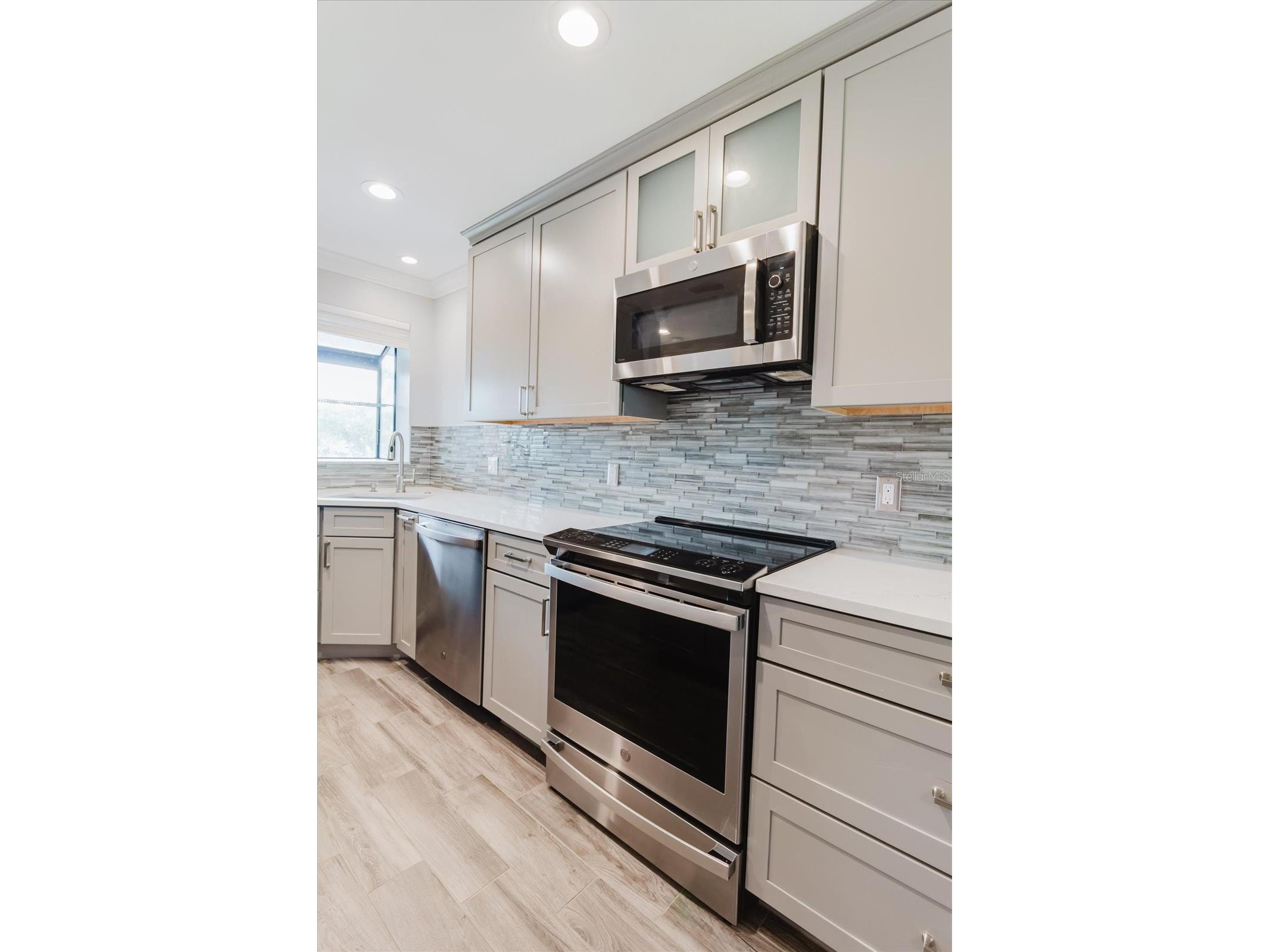 2073 Skimmer Court W #222 Clearwater FL 33762 TB8529516 image12