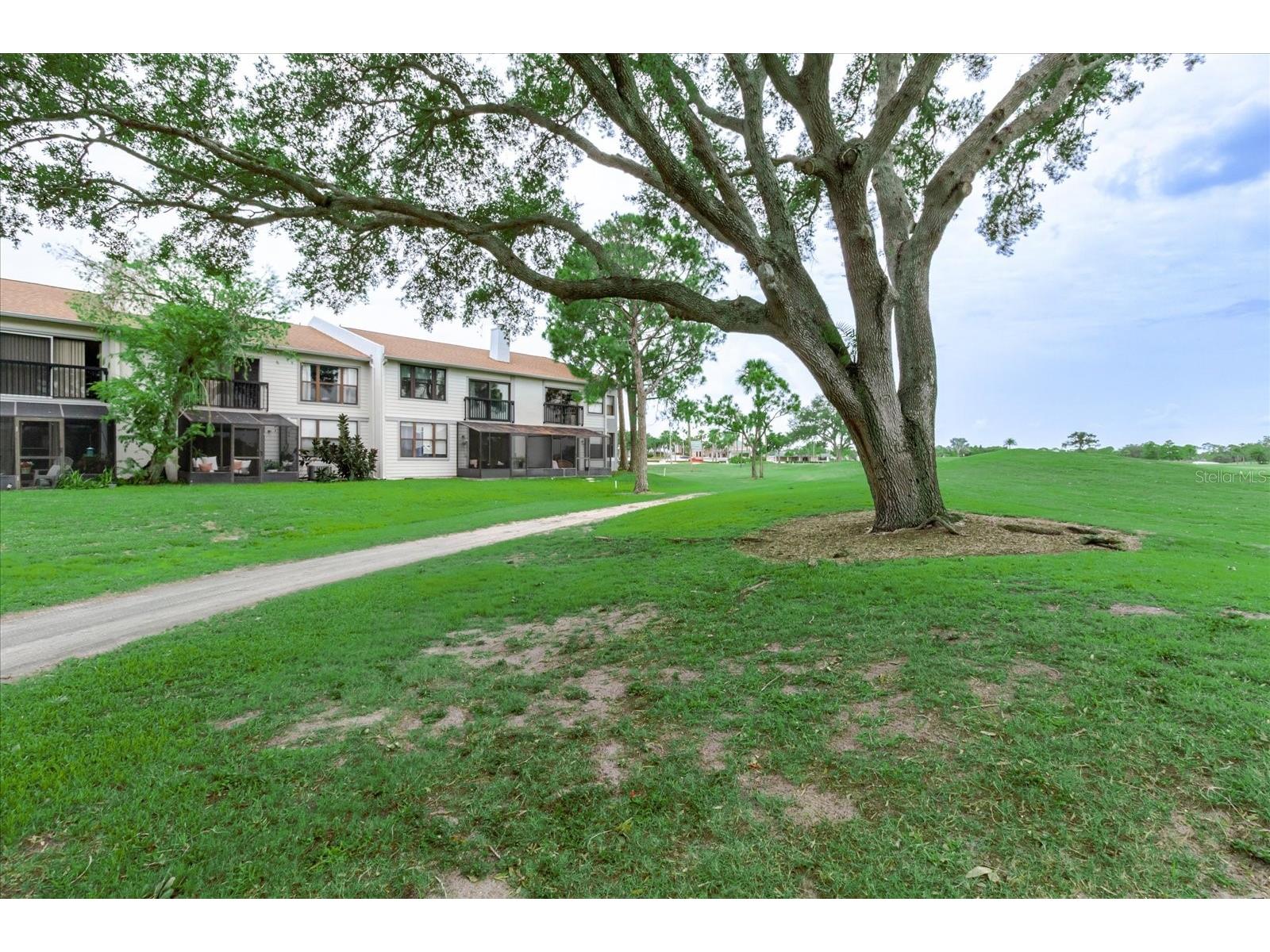 2073 Skimmer Court W #222 Clearwater FL 33762 TB8529516 image43