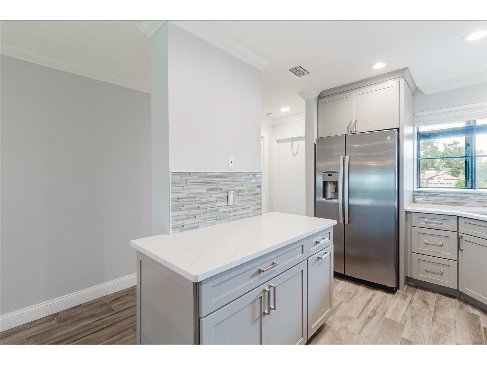 2073 Skimmer Court W #222 Clearwater FL 33762 TB8529516 image7