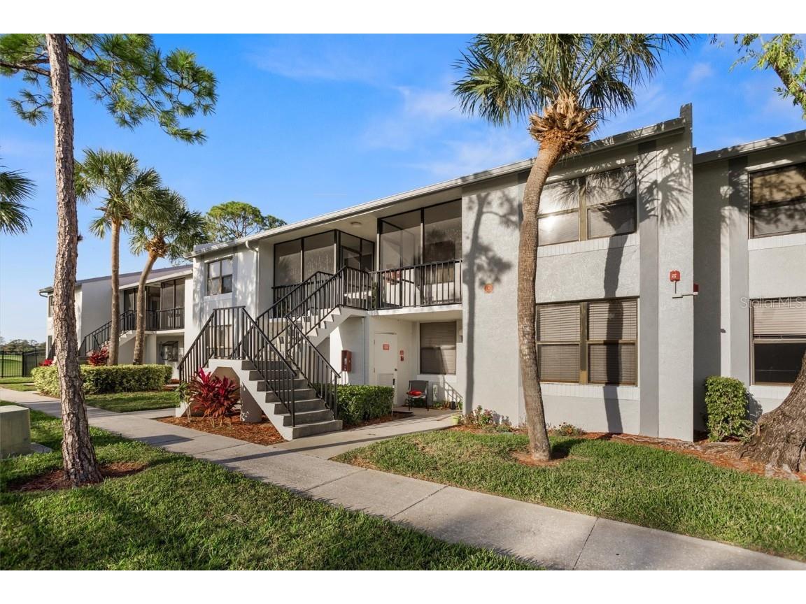 2073 Skimmer Court W #224 Clearwater FL 33762 U8227131 image1