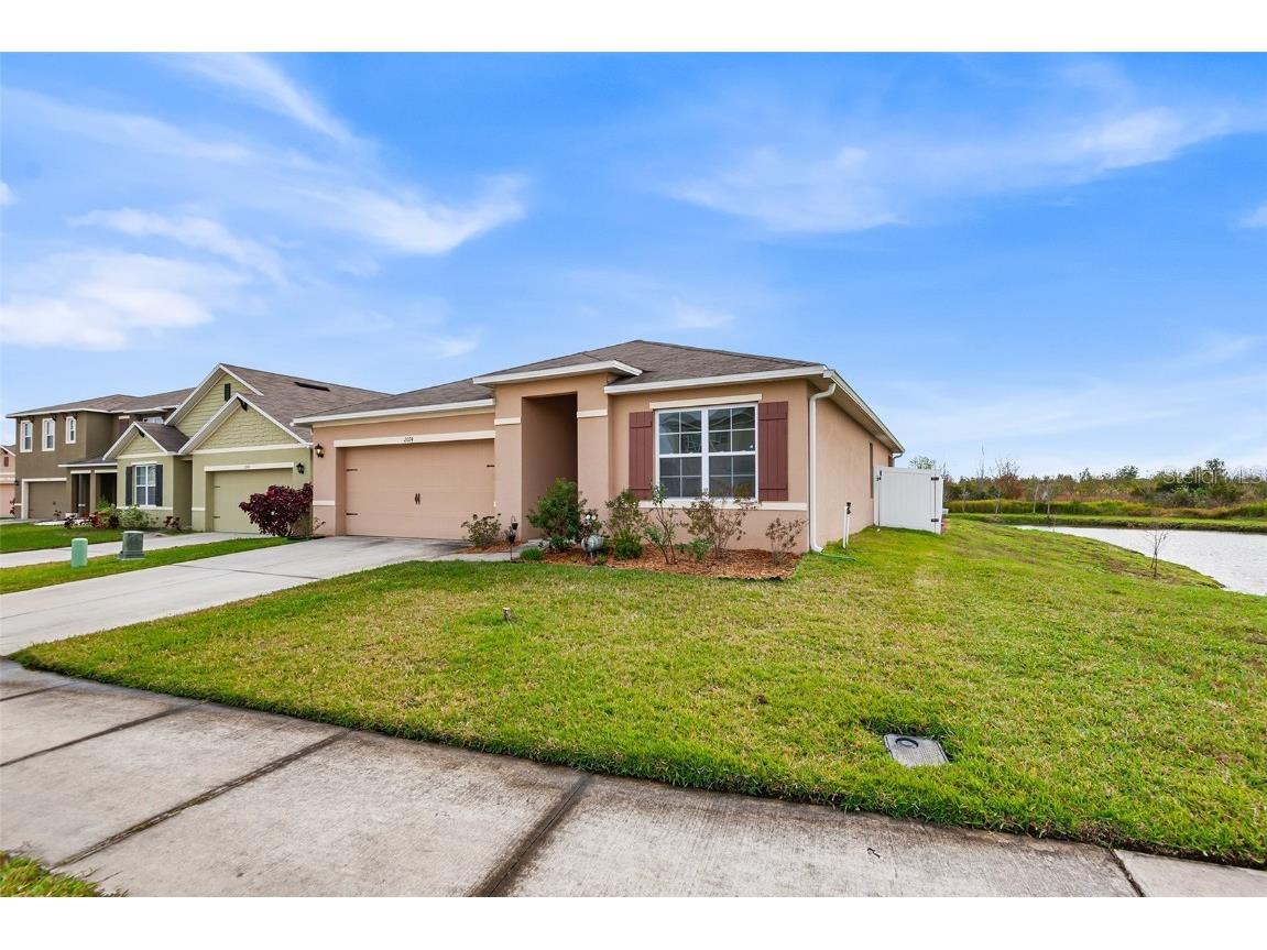 2074 Blue Highlands Drive Lakeland FL 33811 L4941716 image1