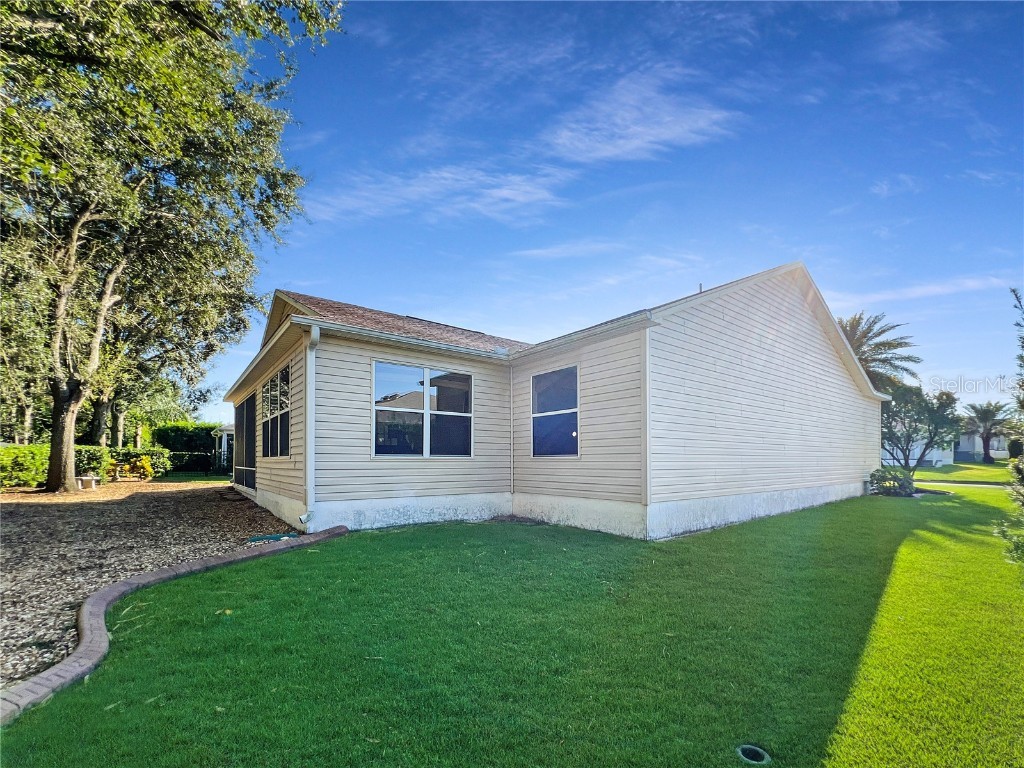 2074 Harston Trail The Villages FL 32162 OM710298 image36